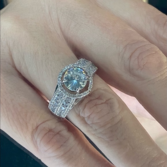 SOLD FREE SHIPPING NEW 925 Silver Halo Ring - Picture 5 of 5